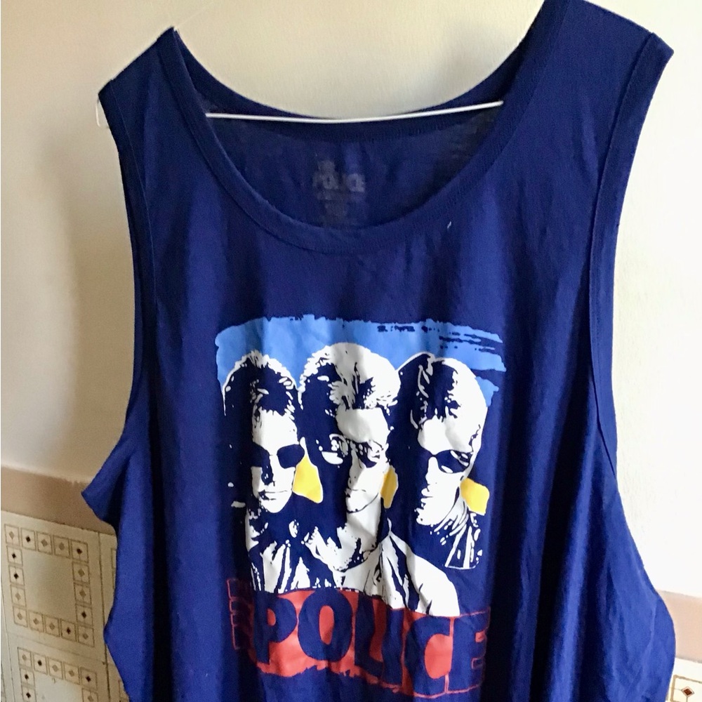 The Police (rock band) Navy Blue Graphic Sleeveless Tank Top, Men’s Size 2XL.